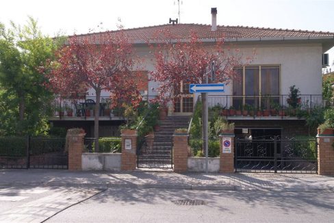 F_569036