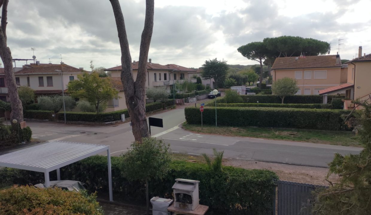 T320 Appartamento in Vendita Castagneto Carducci 02