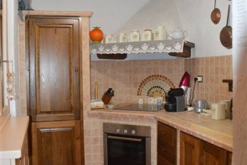 T411 - Appartamento in Vendita Castagneto Carducci 06