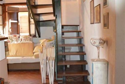 T411 - Appartamento in Vendita Castagneto Carducci 11