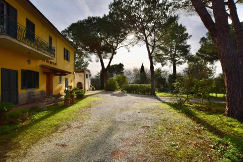 T705 - Villa in Vendita a Castagneto Carducci 02