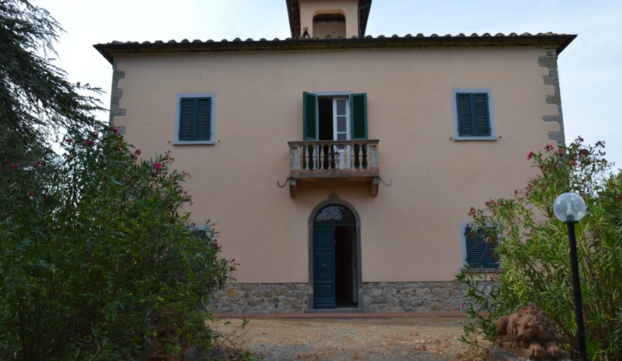 T903 - Villa in Vendita a Montecatini Val di Cecina 02
