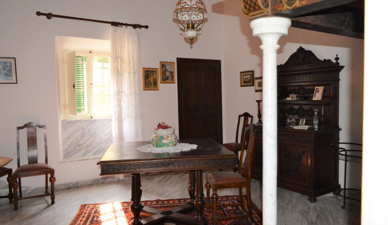 T903 - Villa in Vendita a Montecatini Val di Cecina 07