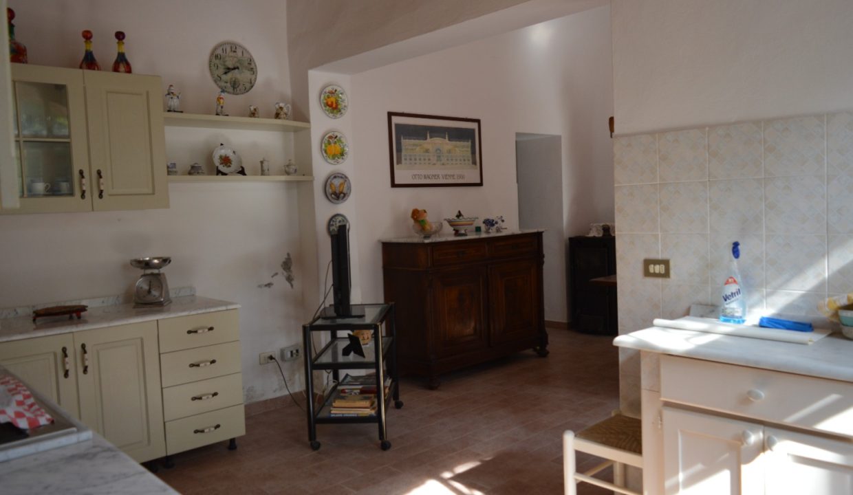 T903 - Villa in Vendita a Montecatini Val di Cecina 11