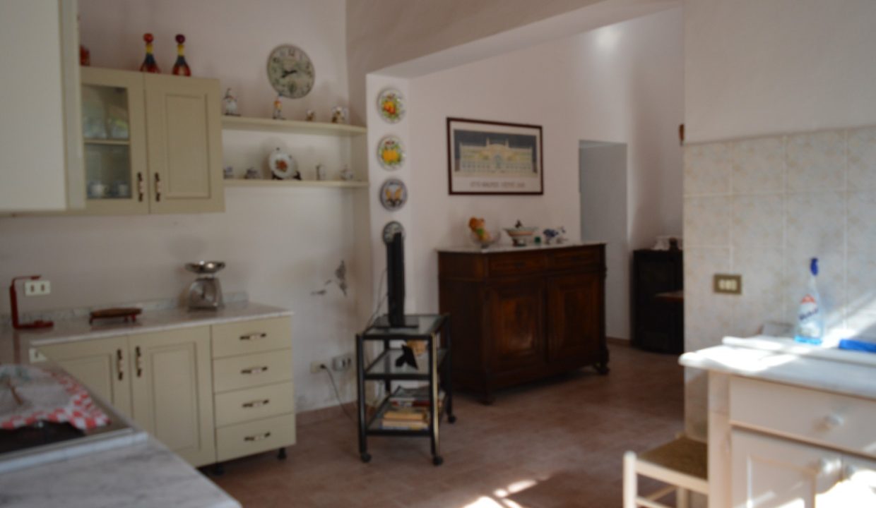 T903 - Villa in Vendita a Montecatini Val di Cecina 12