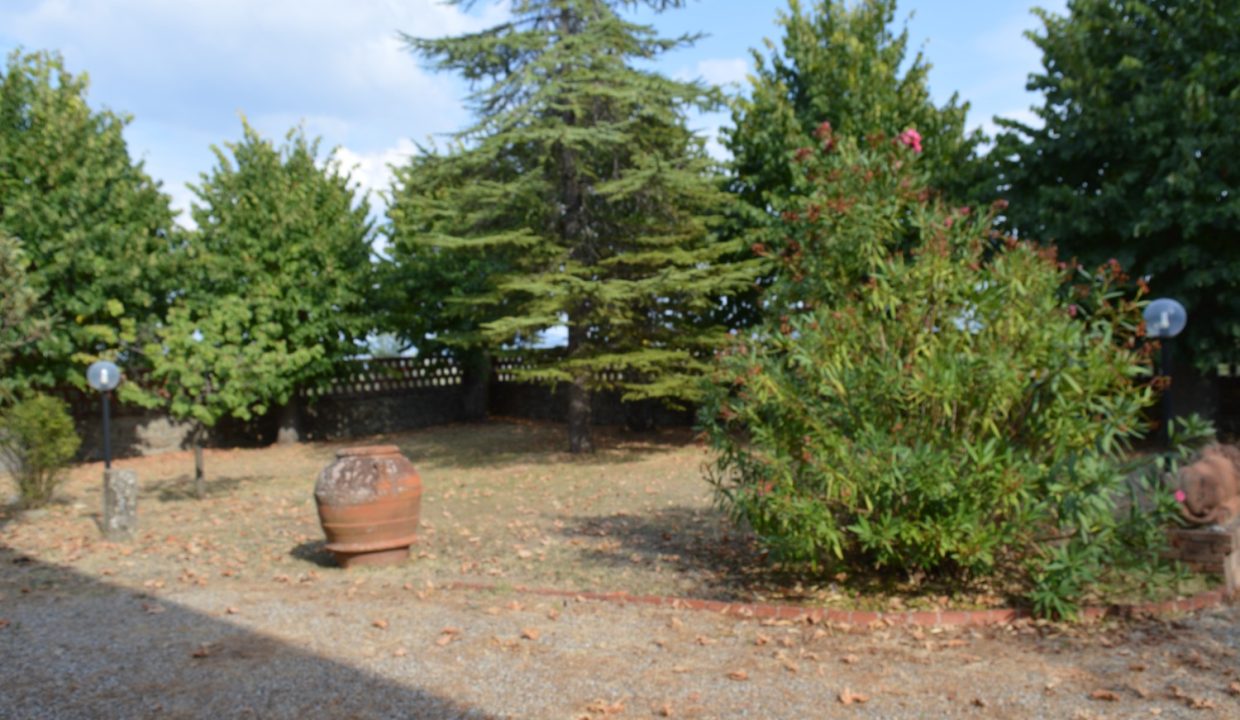 T903 - Villa in Vendita a Montecatini Val di Cecina 13
