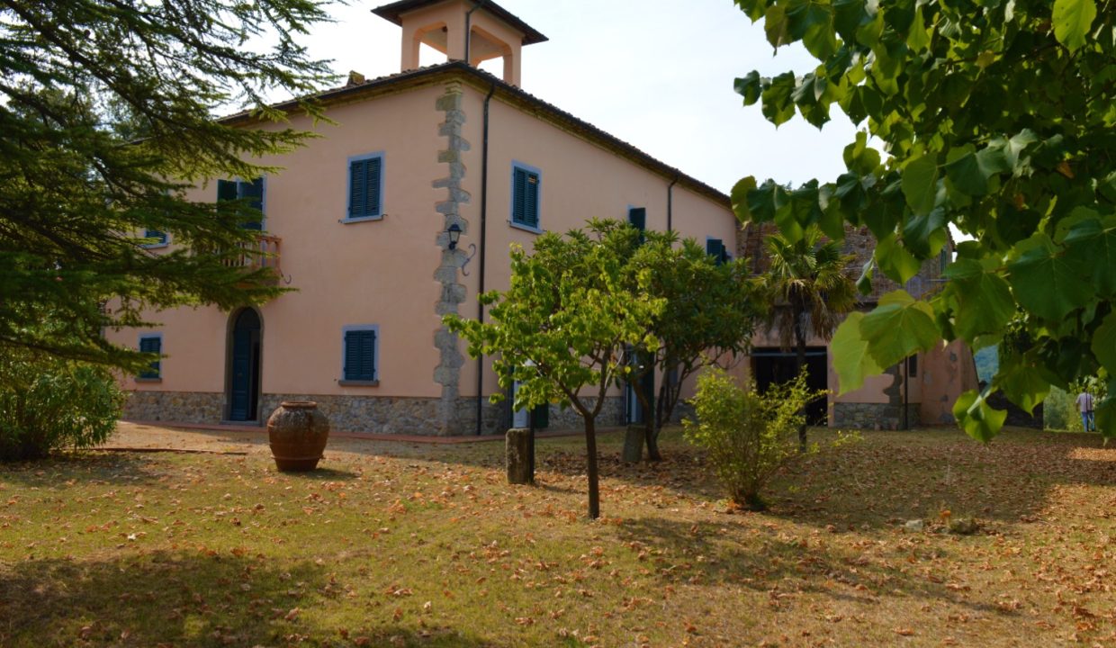T903 - Villa in Vendita a Montecatini Val di Cecina 16