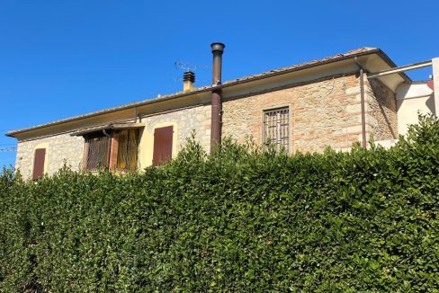 T904 - Villa in Vendita a Cecina 06