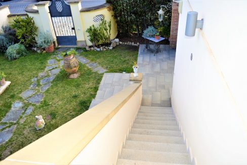 T904 - Villa in Vendita a Cecina 16