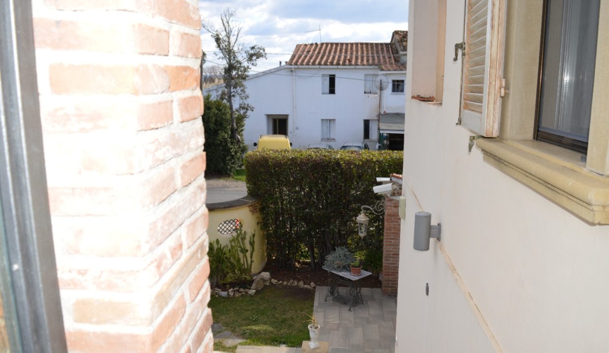 T904 - Villa in Vendita a Cecina 19