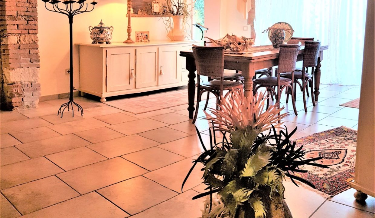 T904 - Villa in Vendita a Cecina 20