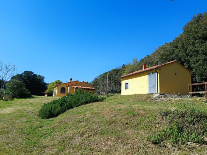 VILLA SULLE COLLINE TOSCANE, CON BELLISSIMA VISTA